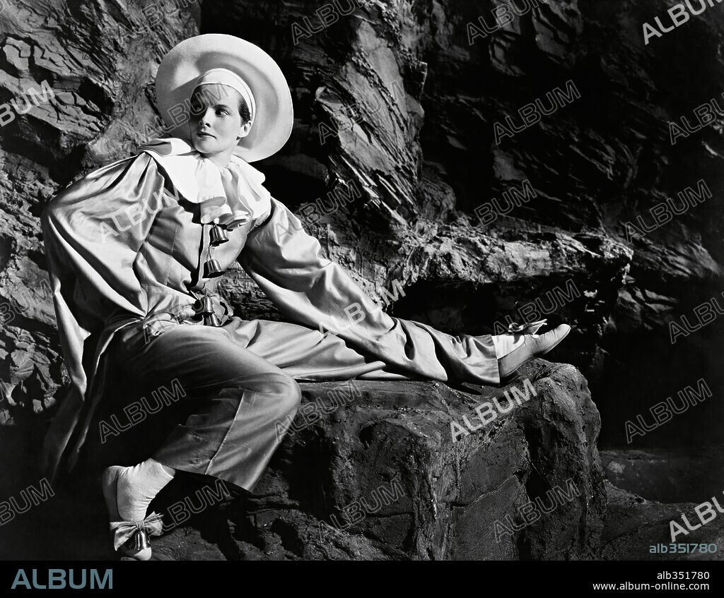 KATHARINE HEPBURN en LA GRAN AVENTURA DE SILVIA, 1935 (SYLVIA SCARLETT), dirigida por GEORGE CUKOR. Copyright RKO.