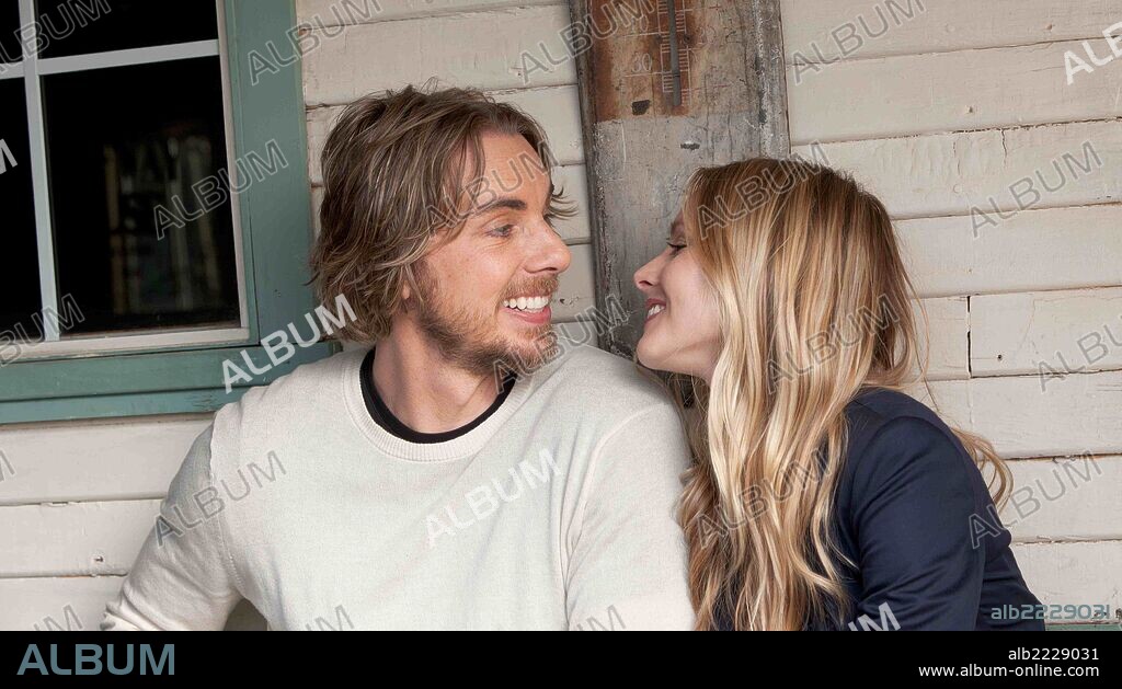 DAX SHEPARD and KRISTEN BELL in HIT AND RUN, 2012, directed by DAVID PALMER and DAX SHEPARD. Copyright EXCLUSIVE MEDIA GROUP.