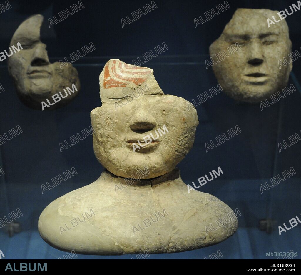 CULTURA TASHTYK. Valle del Yenisei. Depresión de Minusinsk, Siberia. Máscara de yeso funeraria. Fechada entre los siglos I-VII. Museo del Hermitage (The State Hermitage Museum). San Petersburgo. Rusia.