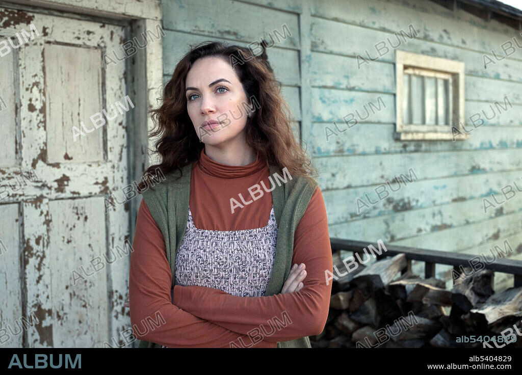 KATE SIEGEL dans SERMONS DE MINUIT, 2021 (MIDNIGHT MASS), réalisé par MIKE FLANAGAN. Copyright INTREPID PICTURES.