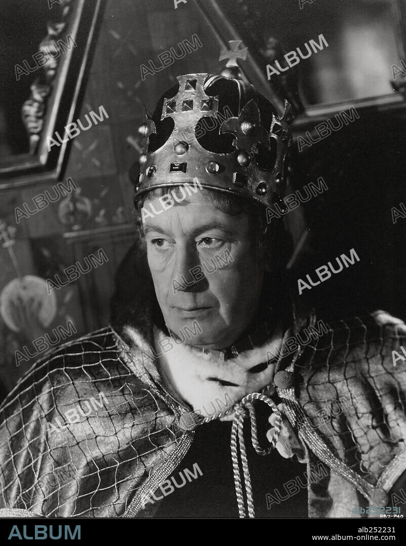 CEDRIC HARDWICKE in RICHARD III, 1955, directed by LAURENCE OLIVIER. Copyright OLIVIER PRODS/LONDON FILMS/BIG BEN FILMS.