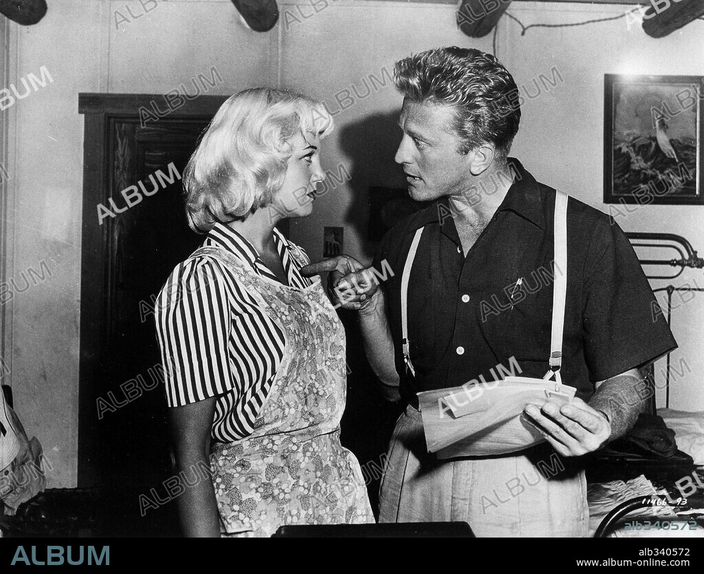 KIRK DOUGLAS en EL GRAN CARNAVAL, 1951 (ACE IN THE HOLE), dirigida por BILLY WILDER. Copyright PARAMOUNT PICTURES.