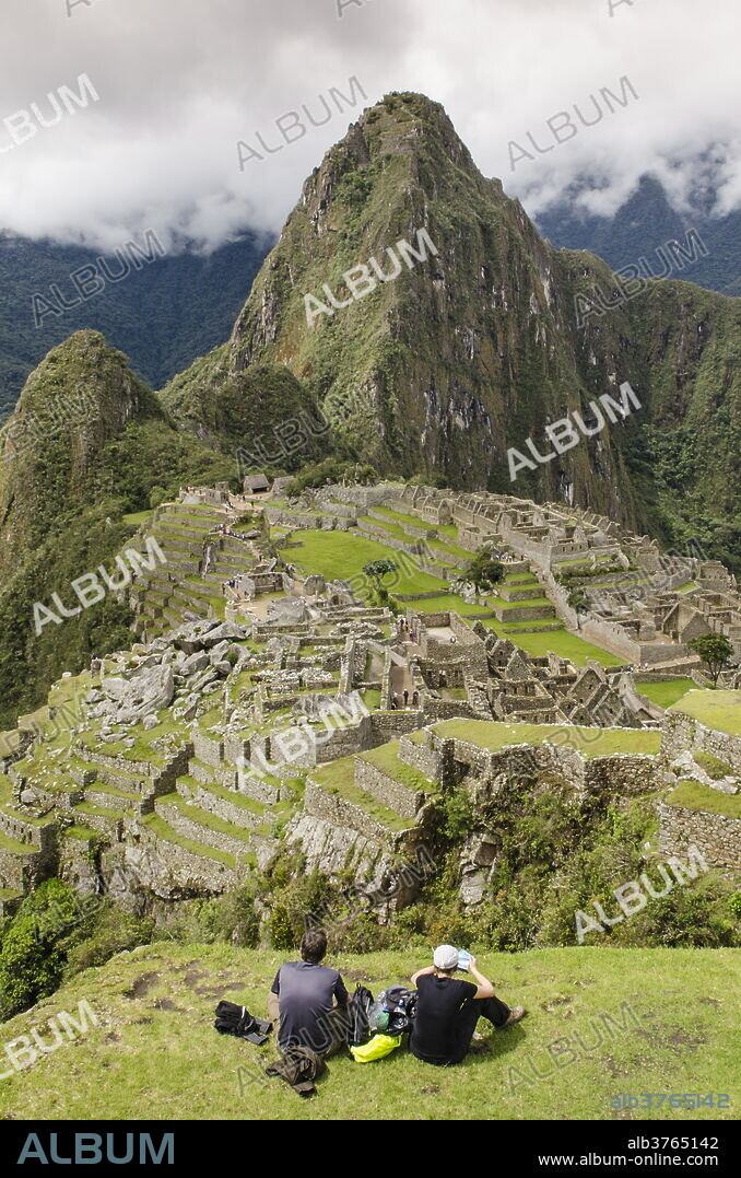 Machu Picchu, UNESCO World Heritage Site, near Aguas Calientes, Peru, South America.