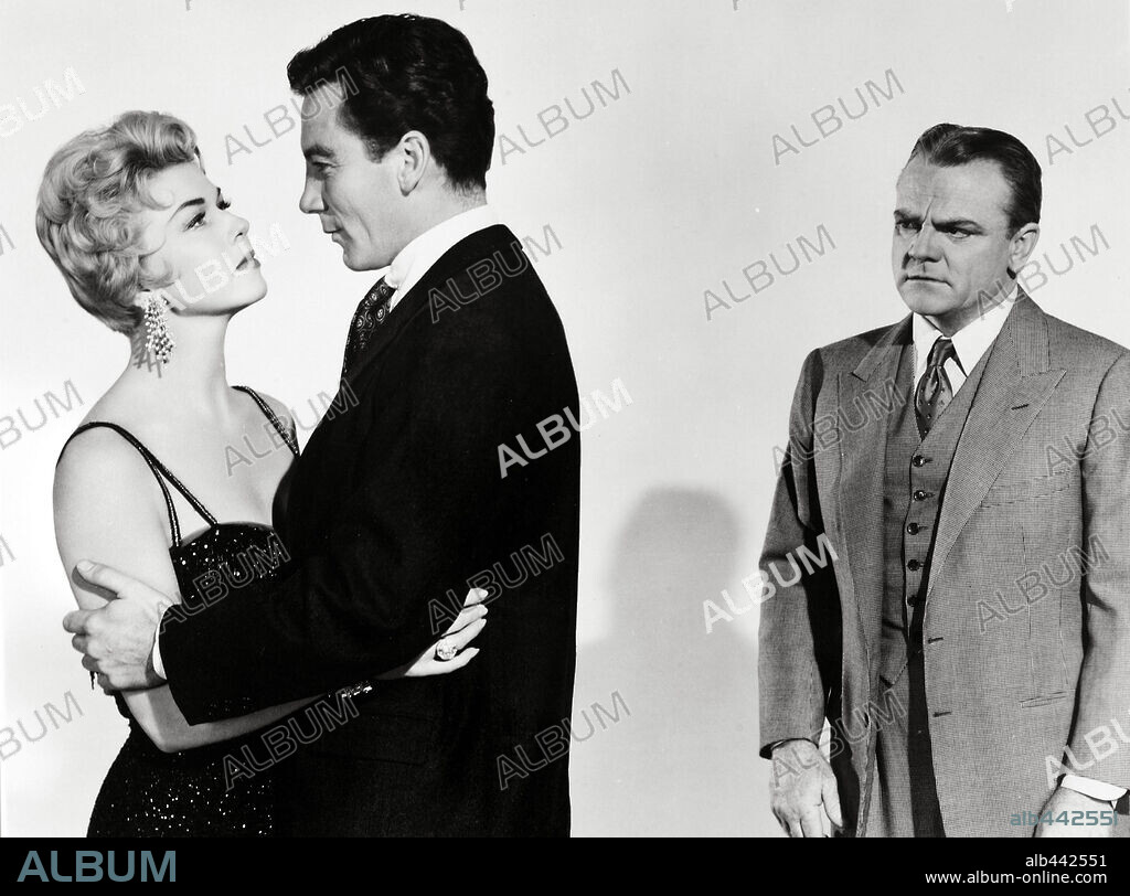 CAMERON MITCHELL, DORIS DAY and JAMES CAGNEY in LOVE ME OR LEAVE ME, 1955, directed by CHARLES VIDOR. Copyright M.G.M.