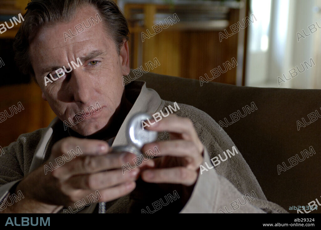 TIM ROTH in YOUTH WITHOUT YOUTH, 2007, directed by FRANCIS FORD COPPOLA. Copyright AMERICAN ZOETROPE/BIM/BAVARIA ATELIER/PRICEL/SRG ATELIER.