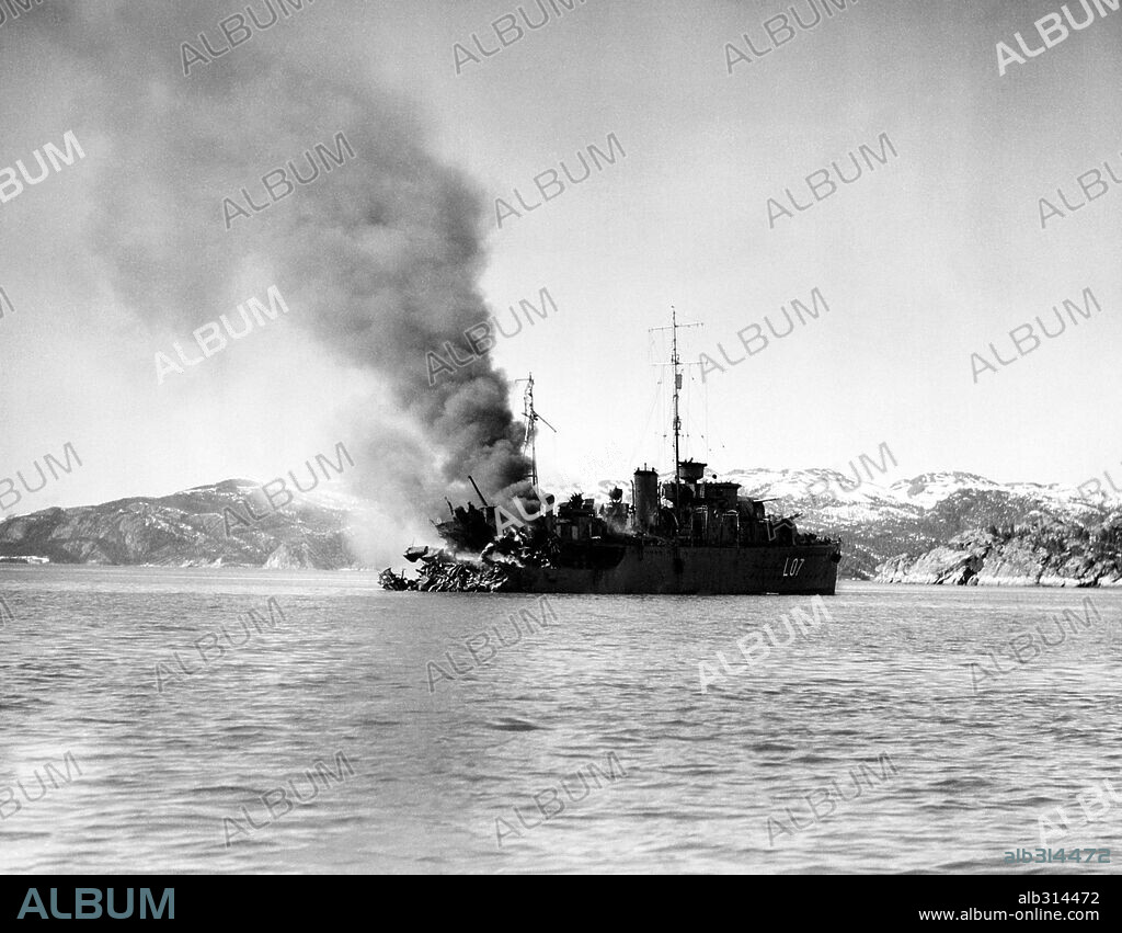 A british battleship HMS hit at Namsos Fyord (Norway) after a bombing. April 1940.