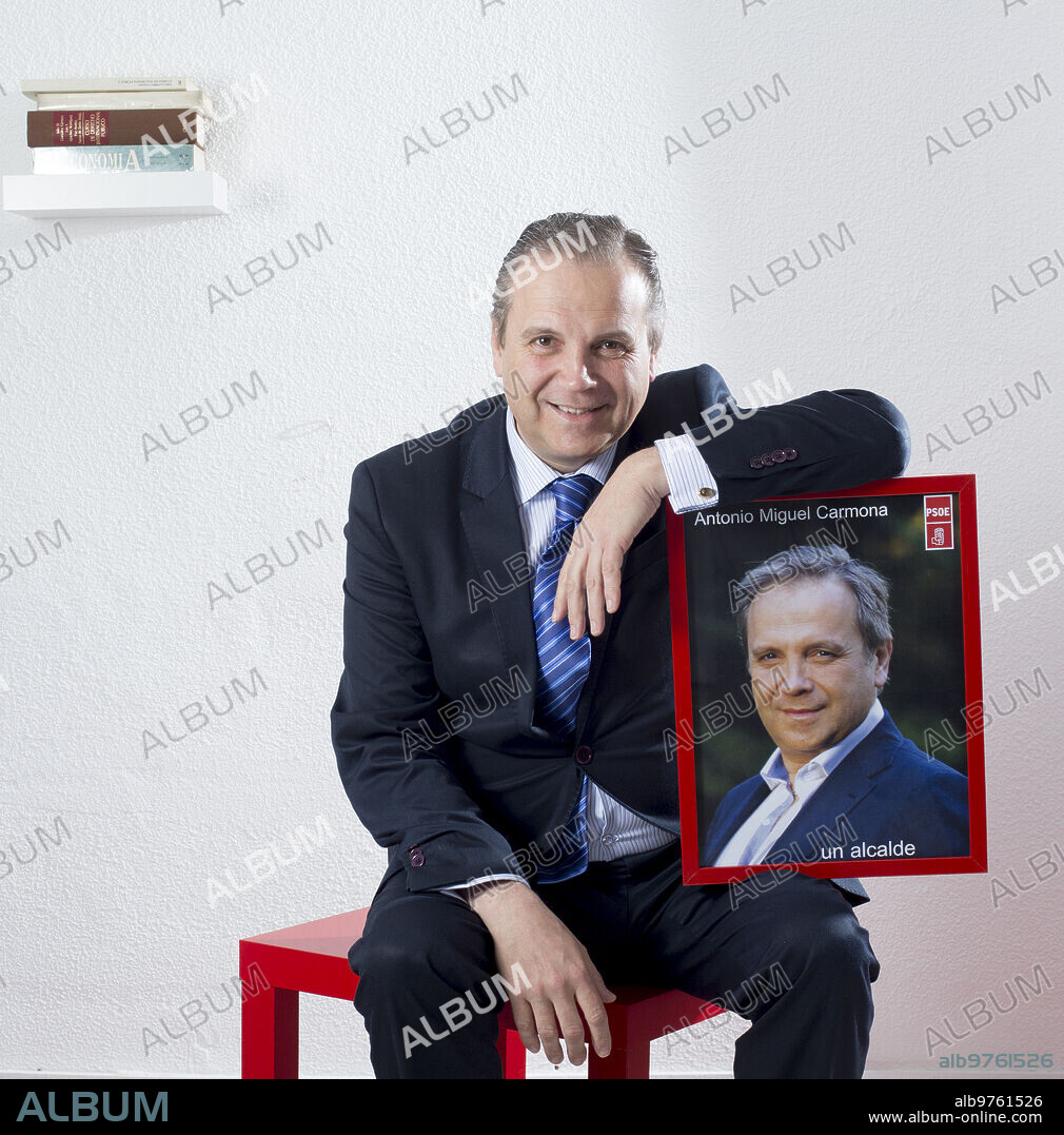 Madrid, 02/19/2015. Interview with Antonio Miguel Carmona, Psoe candidate for mayor of Madrid. Photo: Ignacio Gil Archdc.