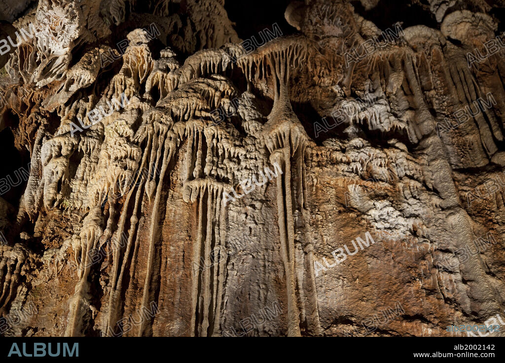 This is one of the show caves of France. It was discovered in 1897 by a shepherd, Louis Armand. There are 400 spectacular stalagmites in the cave, including the tallest stalagmite in the world at 30m.
