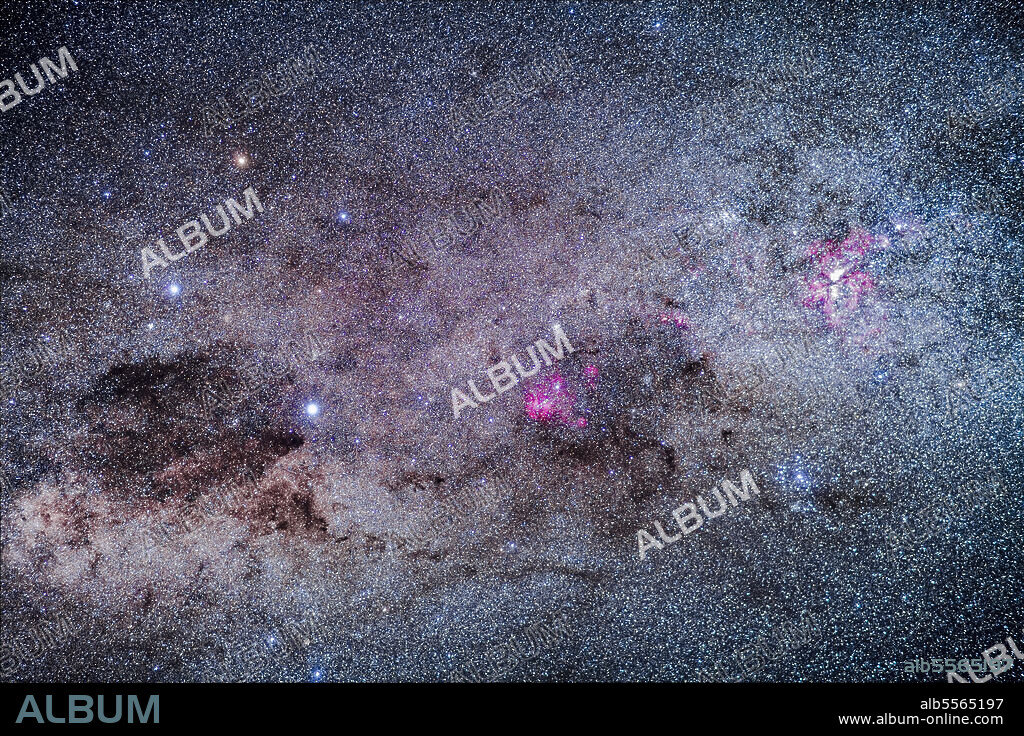 The amazing area of the southern Milky Way in Carina and Crux, the  brightest part of