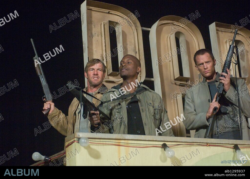 DENNIS QUAID, PAUL BETTANY and TYRESE GIBSON in LEGION, 2010, directed by SCOTT STEWART. Copyright BOLD FILMS.