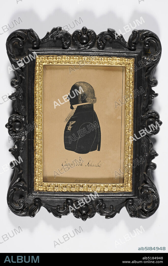 silhouette, Anonymous, first half of 19th century, glass, wood, paper, ink, With frame: 22.5 x 18.5 x 1.5cm (225 x 185 x 15mm), man's portrait, Silhouette portrait of Rev. G.J. Shaft. He is depicted as a bust, turned completely to the left. He is dressed in a skirt and band. He wears a decoration on his chest. Below the portrait is a facsimile of his signature. At the bottom center is Deposited. Set in a black-painted wooden frame with a curl motif, with a gilded inner edge, and behind glass, 1882.