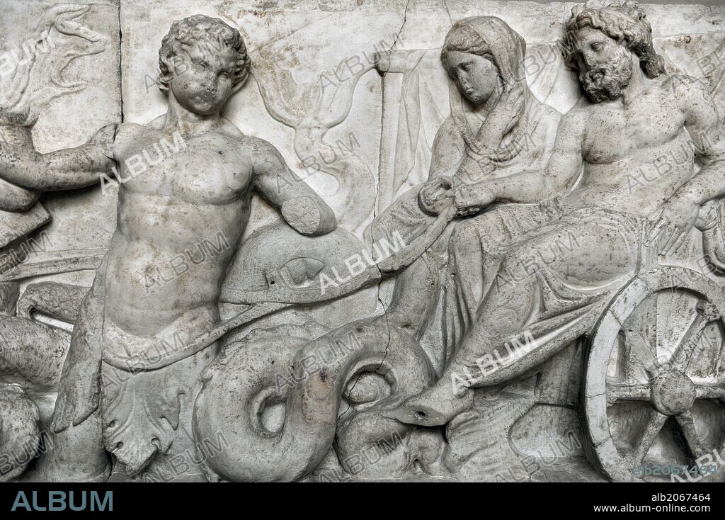 Roman Art. Altar of Domitius Ahenobarbus or ÒStatue Base of Marcus AntoniusÓ, relief freize of a monumental statue group base. Sea thiasos for the wedding of Poseidon and Amphitrite, 2nd half of the 2nd century BC. (about 150 B.C.). Detail: Poseidon and Amphitrite in the bridal carriage, drawn by two Tritons playing music. (front panel). Glyptothek. Munich. Germany.