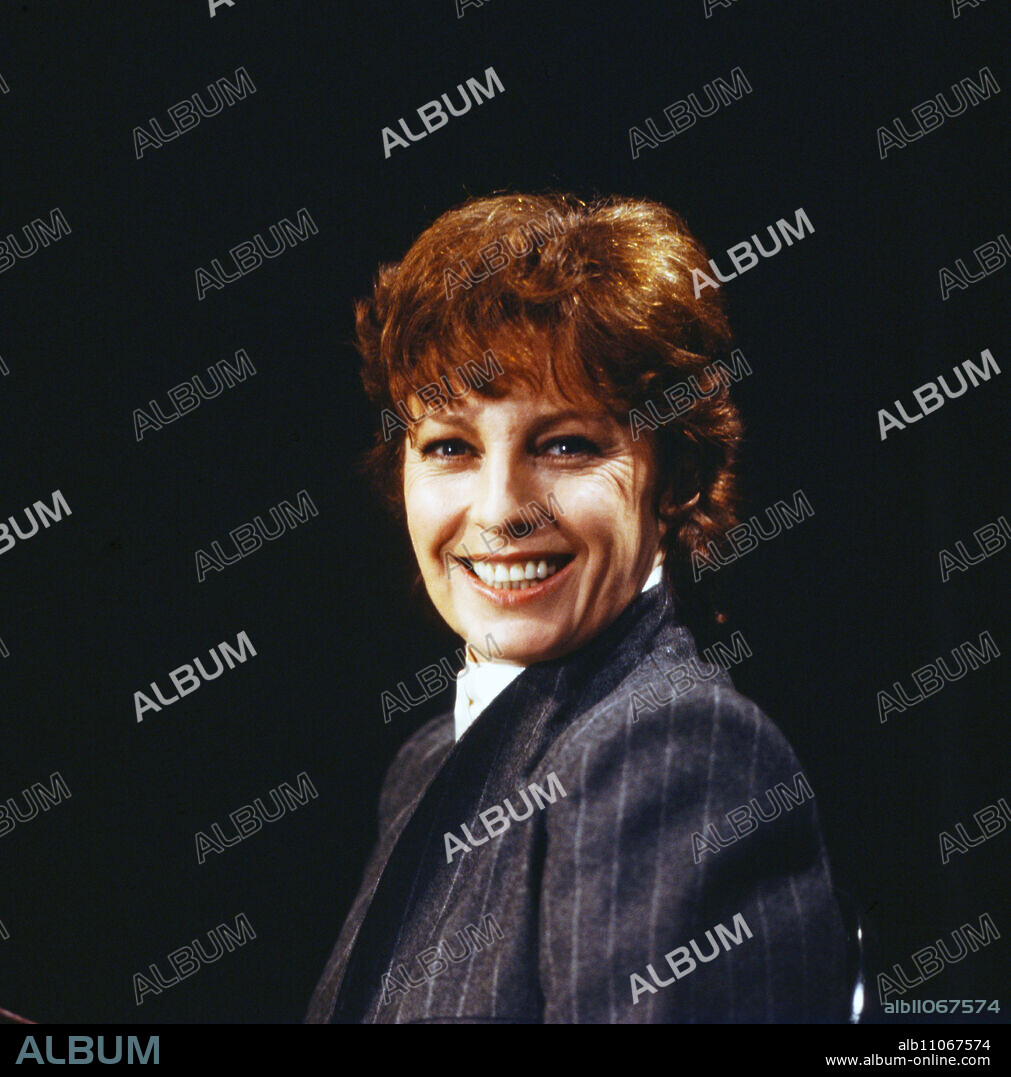 Nicole Heesters, German actress and audio play speaker, at the TV show "Berlin im Licht", Germany 1985. Nicole Heesters, German actress and audio play speaker, at the TV show "Berlin im Licht", Germany 1985.
