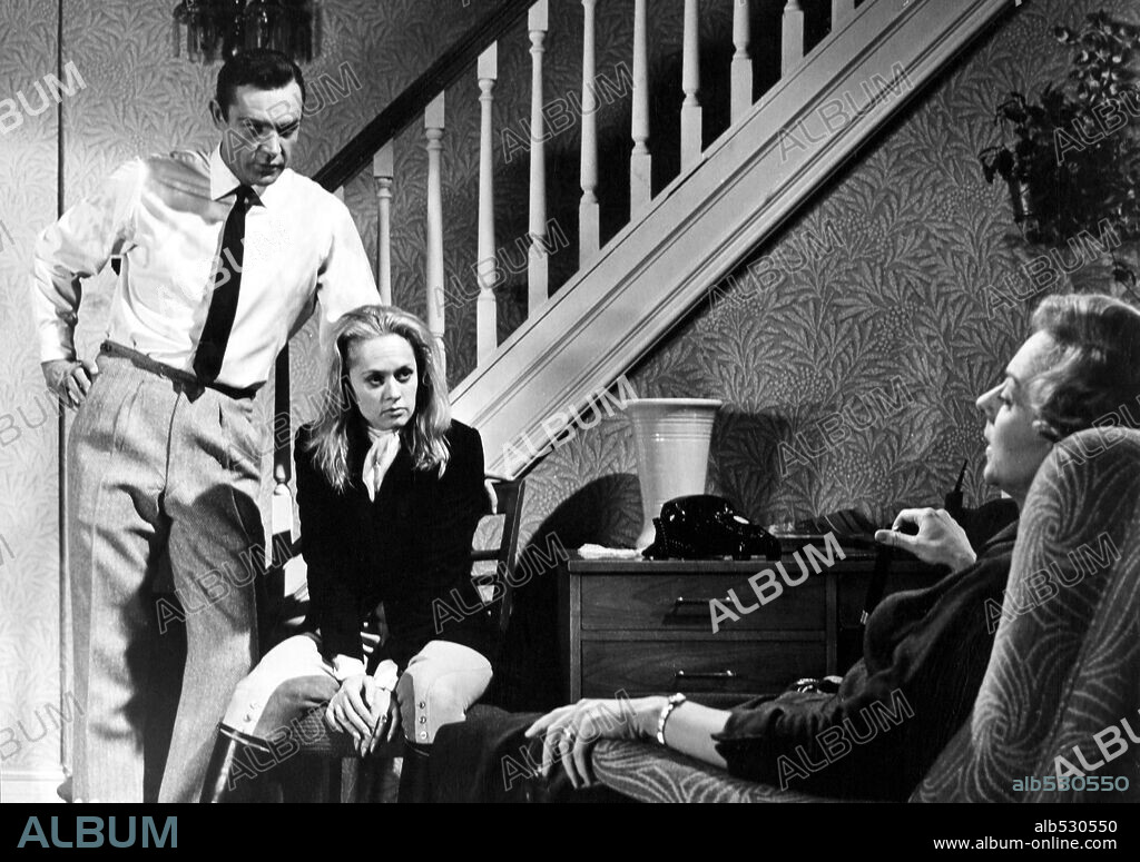 LOUISE LATHAM, SEAN CONNERY and TIPPI HEDREN in MARNIE, 1964, directed by ALFRED HITCHCOCK. Copyright UNIVERSAL PICTURES.