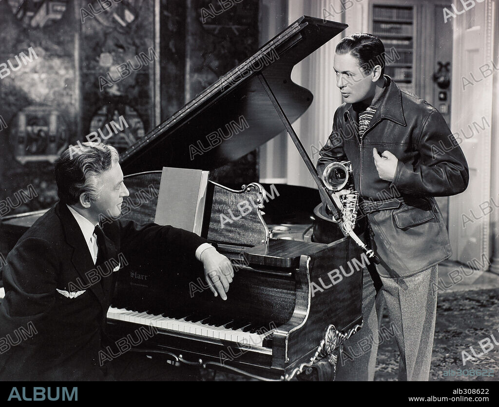CLAUDE RAINS y ROBERT MONTGOMERY en EL DIFUNTO PROTESTA, 1941 (HERE COMES MR. JORDAN), dirigida por ALEXANDER HALL. Copyright COLUMBIA PICTURES.