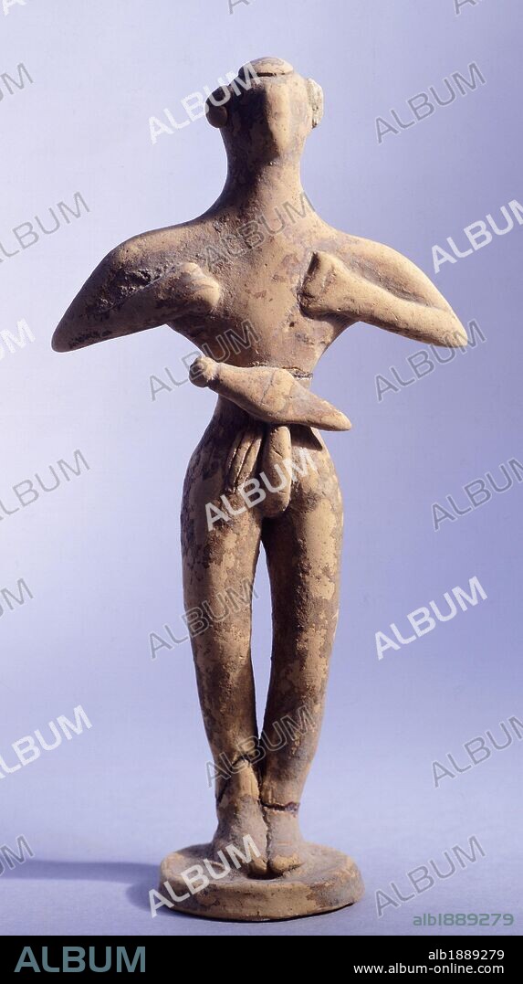 Male idol, terracotta statue from Petsofa (Greece). Minoan Civilization, 21st Century BC.