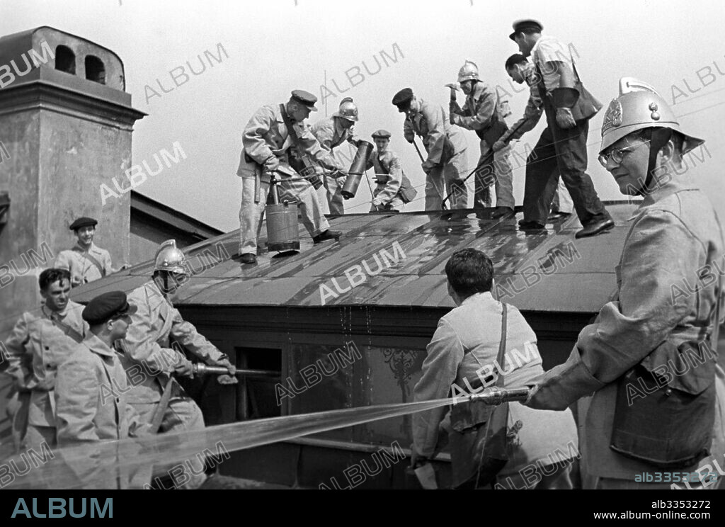 ANONYMOUS. Dmitri Shostakovich (right) as a volunteer for the Leningrad Conservatory’s firefighter brigade.