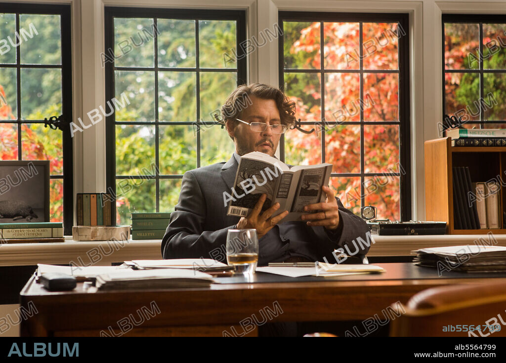 JOHNNY DEPP en RICHARD DICE ADIOS, 2018 (THE PROFESSOR), dirigida por WAYNE ROBERTS. Copyright IM Global.