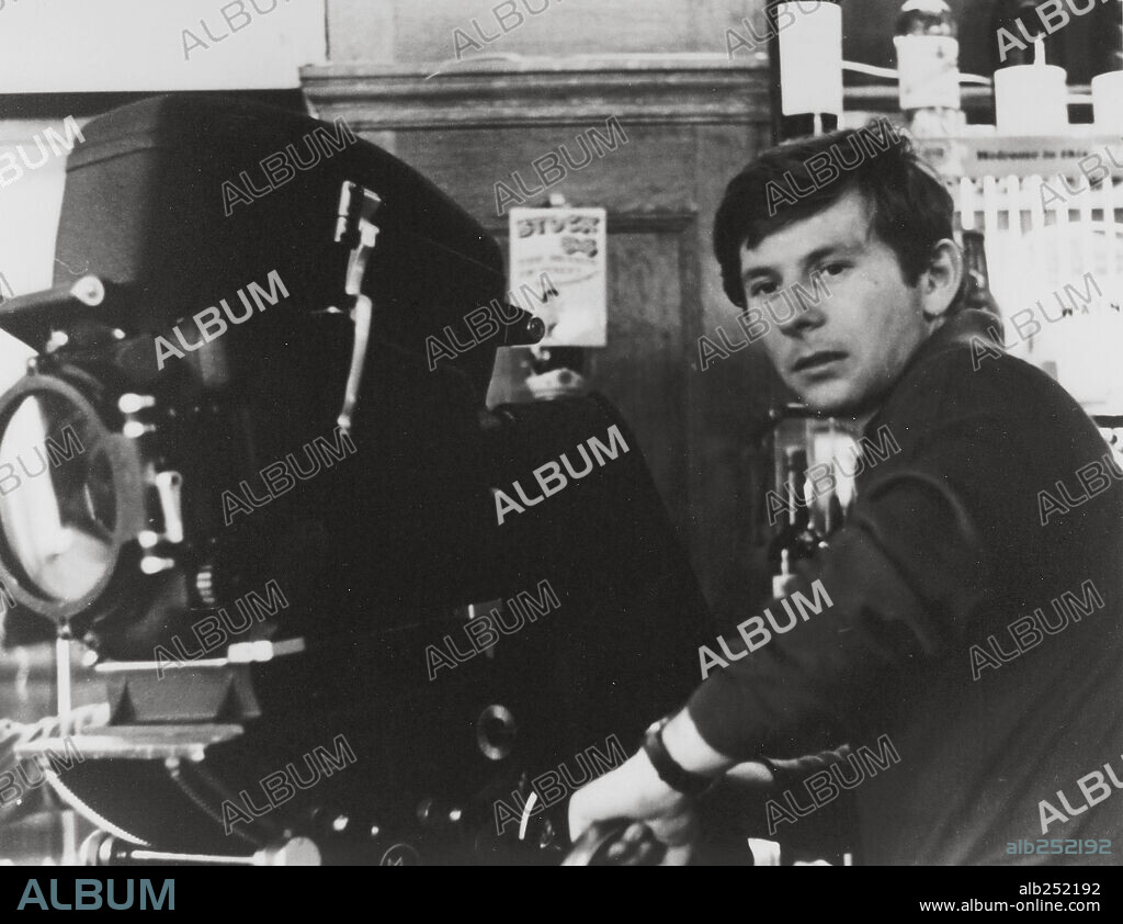 ROMAN POLANSKI in REPULSION, 1965, directed by ROMAN POLANSKI. Copyright COMPTON-TEKLI/ROYAL.