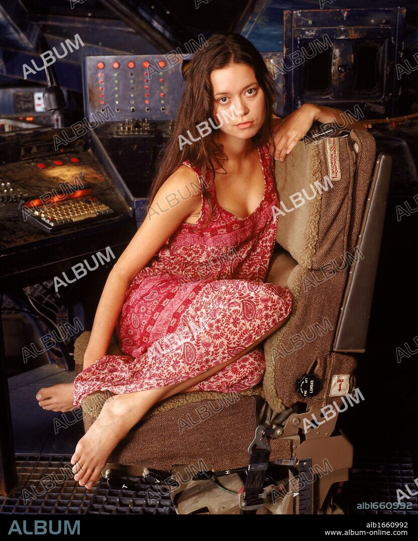 SUMMER GLAU in FIREFLY, 2002 (FIREFLY-TV), directed by JOSS WHEDON. Copyright 20TH CENTURY FOX TV.