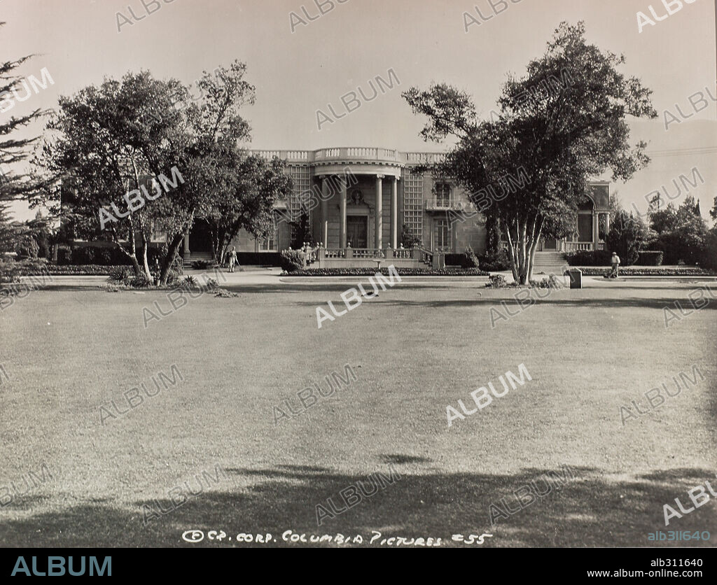 HISTORIA DEL CINE: COLUMBIA STUDIOS (FILM HISTORY: COLUMBIA STUDIOS). Los estudios de la productora americana Columbia Pictures Industries, Inc.