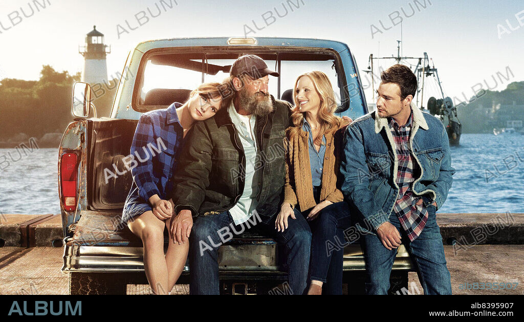 DANIEL DURANT, EMILIA JONES, MARLEE MATLIN and Troy Kotsur in CODA, 2021, directed by SIAN HEDER. Copyright Vendome Pictures / Pathé Films.