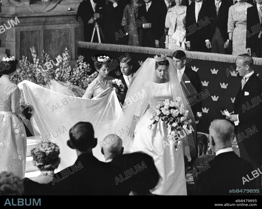 ARKIV 19610525. Princess Birgitta and Prince Johann Georg of Hohenzollern during their wedding in the Royal palace of Stockholm, Sweden. Foto: Pressens Bild / SCANPIX / Kod: 190.