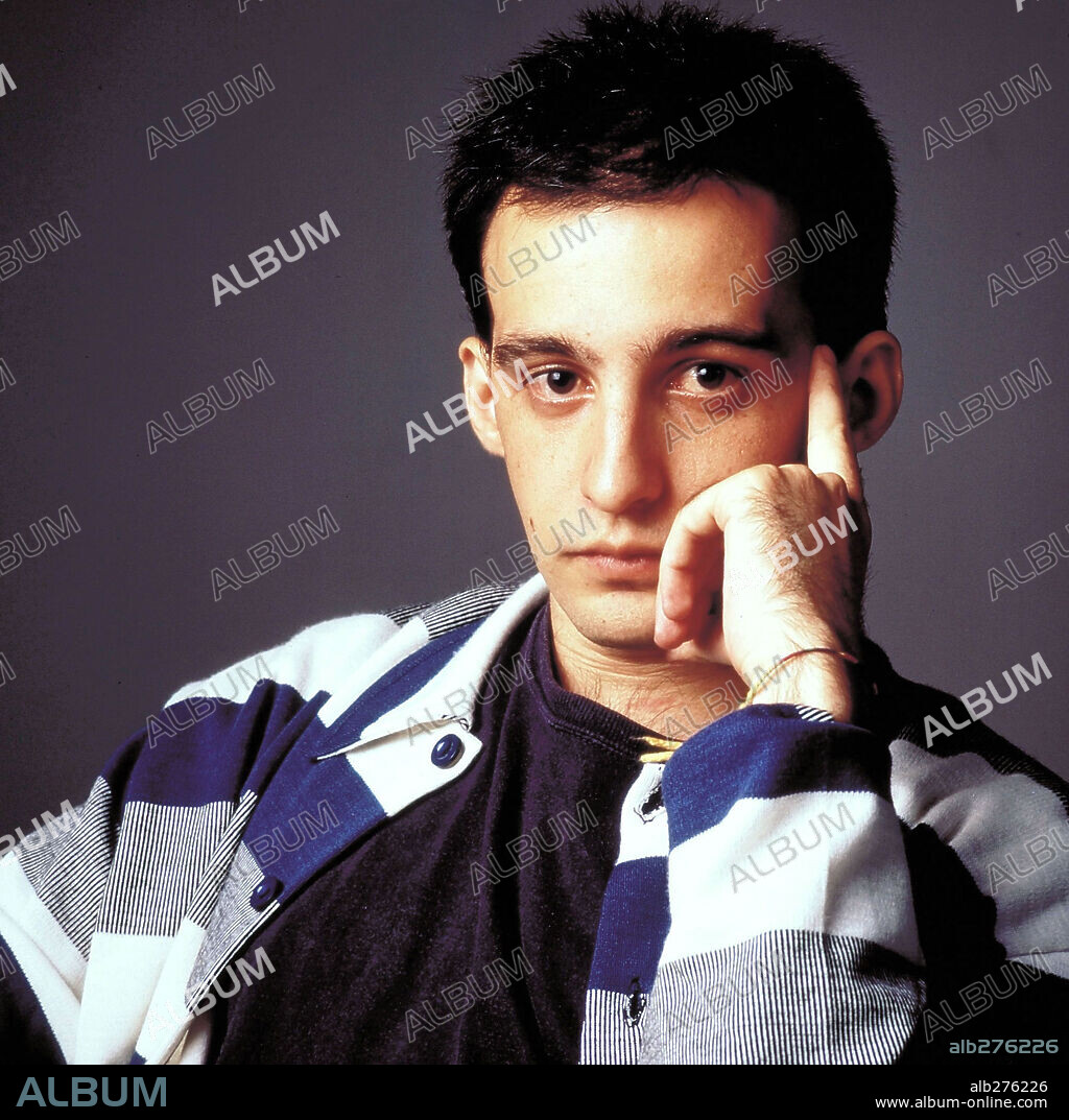ALEJANDRO AMENABAR in TESIS, 1996, directed by ALEJANDRO AMENABAR. Copyright LAS PRODUCCIONES DEL ESCORPION S.L.