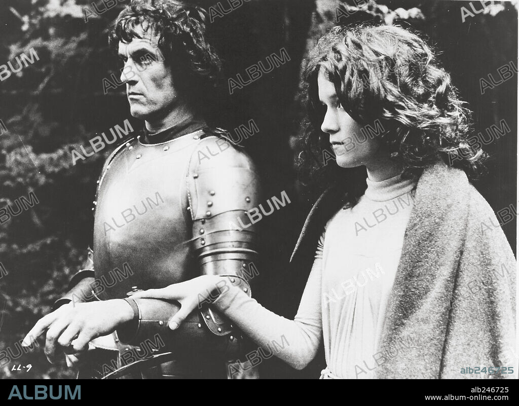HUMBERT BALSAN und LAURA DUKE CONDOMINAS in LANCELOT DU LAC, 1974, unter der Regie von ROBERT BRESSON. Copyright NEW YORKER FILMS.