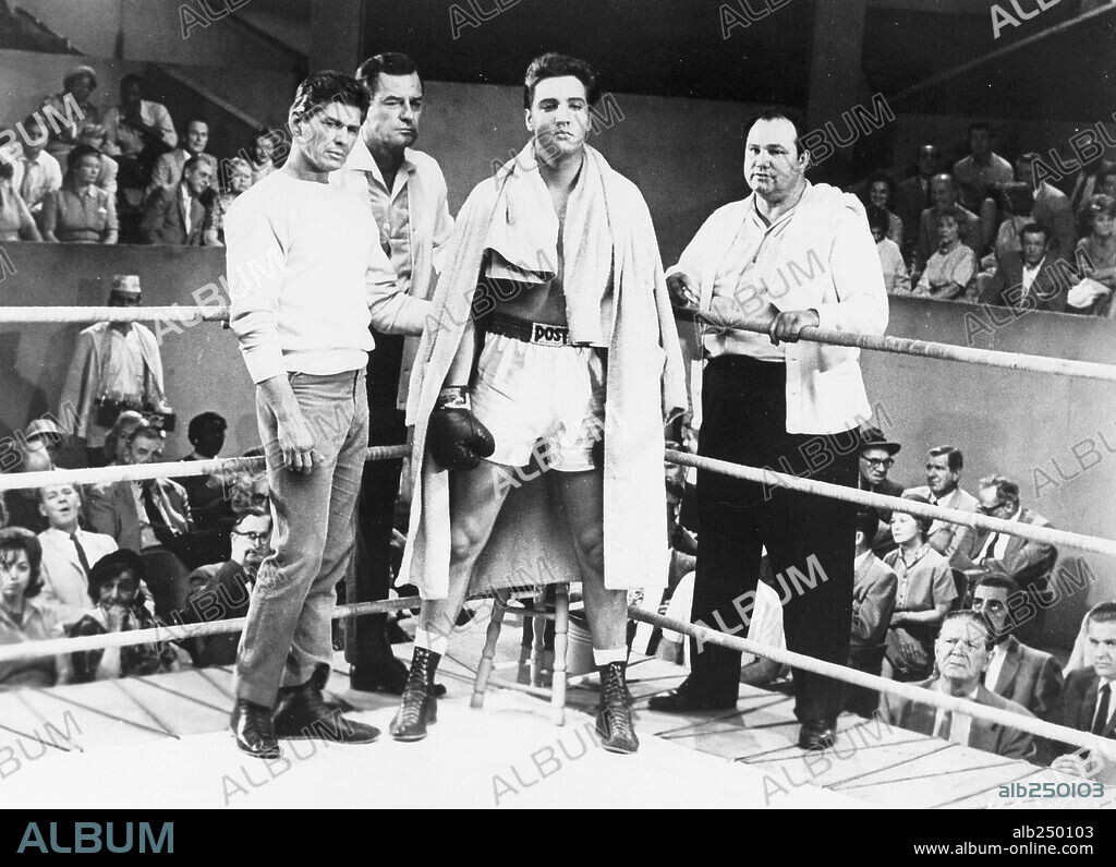 CHARLES BRONSON und ELVIS PRESLEY in KID GALAHAD - HARTE FÄUSTE, HEISSE LIEBE, 1962 (KID GALAHAD), unter der Regie von PHIL KARLSON. Copyright MIRISCH/UNITED ARTISTS.