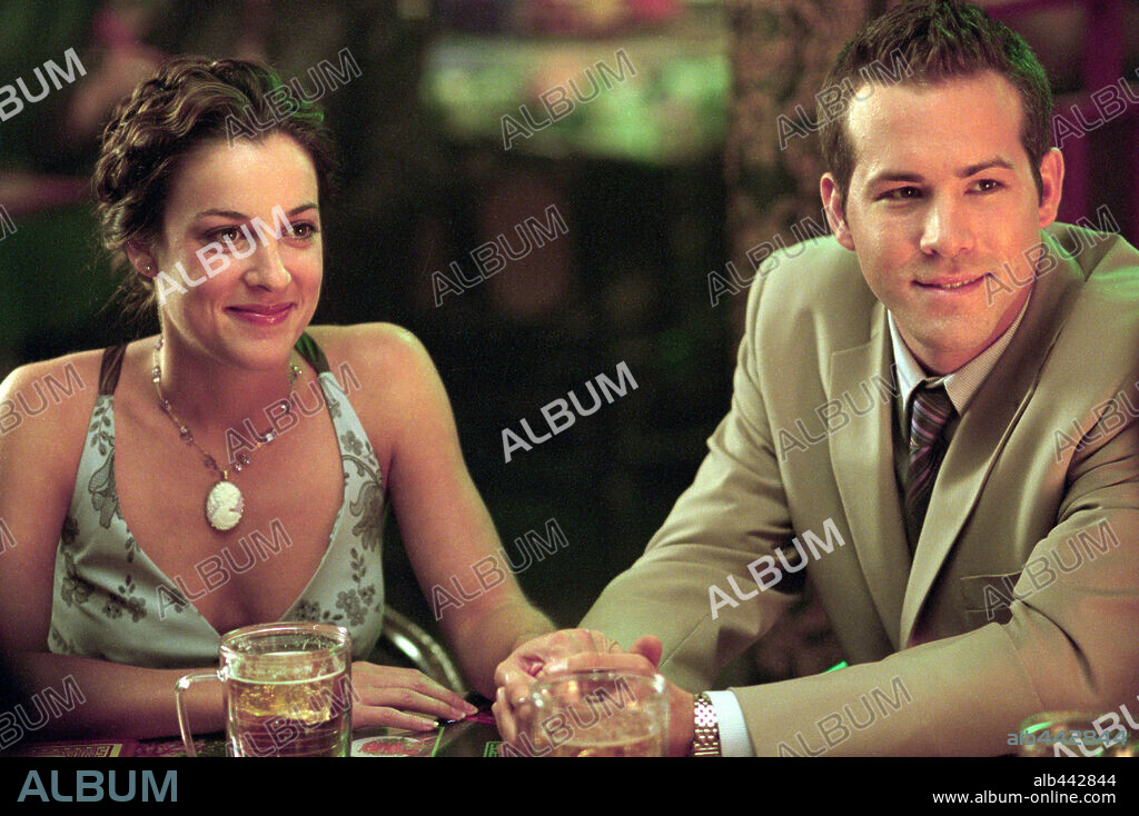 LINDSAY SLOANE und RYAN REYNOLDS in THE IN-LAWS, 2003, unter der Regie von ANDREW FLEMING. Copyright WARNER BROS. PICTURES.