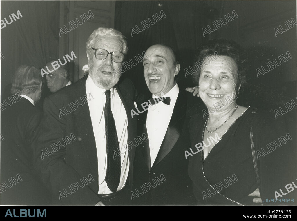 Noviembre de 1993. José Sazatornil y José Luis García Berlanga  fotografía en carpeta de alta resolución.