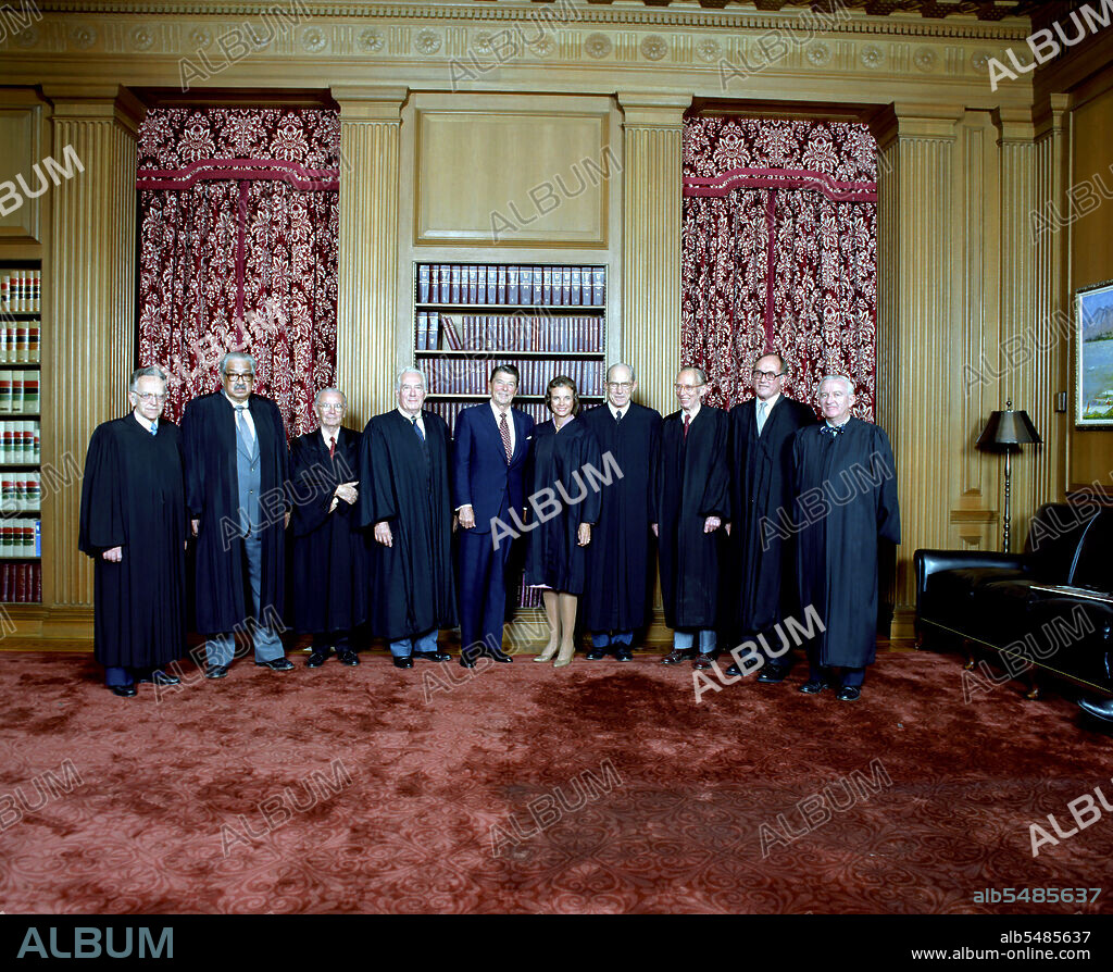 9/25/1981 Supreme Court Justices pose with President Reagan in the Supreme Court Conference Room.