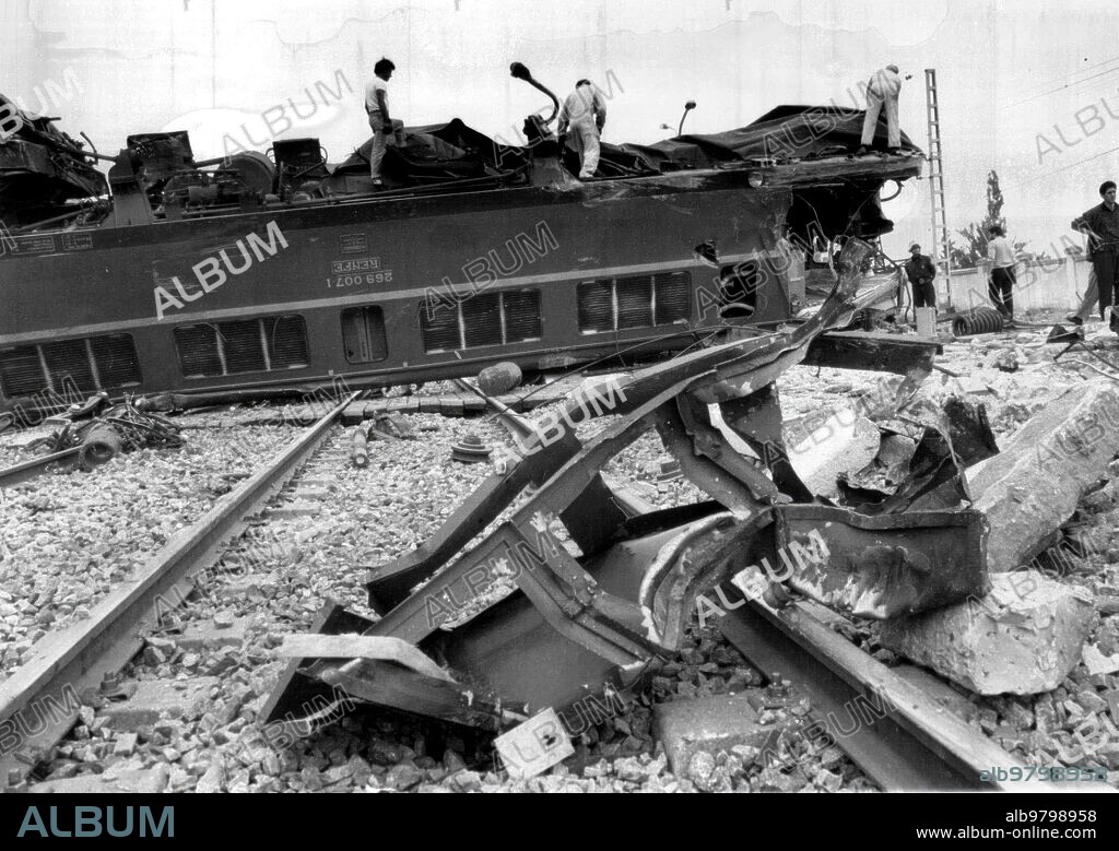 5 septiembre 1989. Estación de Arévalo (Ávila), donde el tren Talgo Madrid-Gijón Colisionó con un Mercancías que se Encontraba en la Vía, Provocando cinco Muertos y más de cincuenta Heridos.