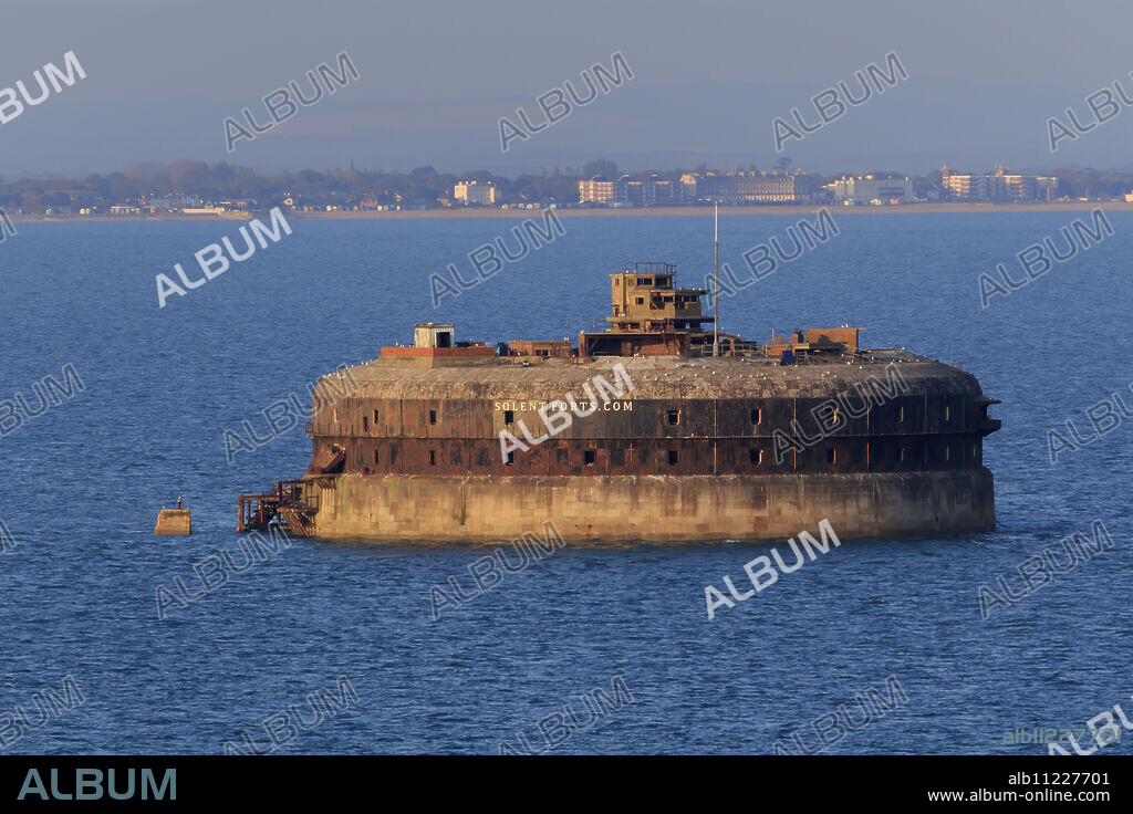 Horse Sand Fort on the Solent, Portsmouth, Hampshire, England, United Kingdom, Europe.