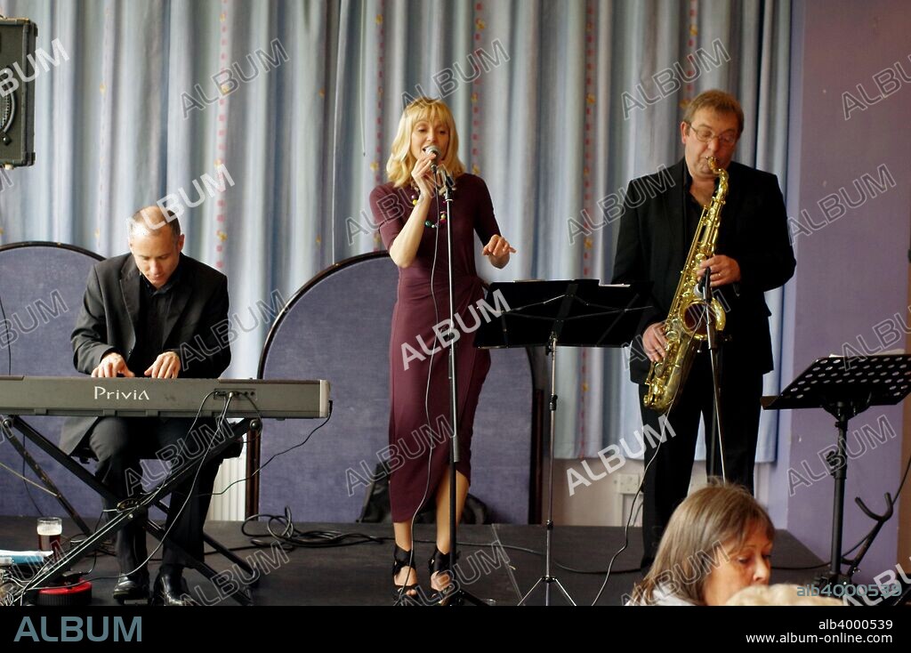 Phil Brown, Roger Lewin and Sarah Jane Hassell, Hawth Crawley, West Sussex, Oct 2015.