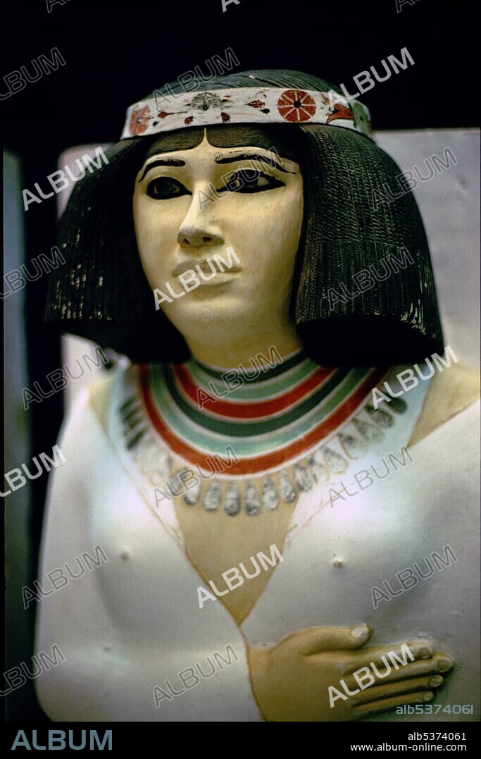 Statue of Nofret, wife of Rahotep, son of King Snofru, about 2610 B. C., Egyptian Museum of Cairo, Egypt, Africa