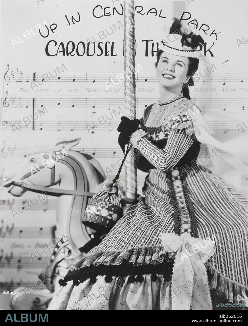 DEANNA DURBIN in UP IN CENTRAL PARK, 1948, directed by WILLIAM A. SEITER. Copyright UNIVERSAL PICTURES.