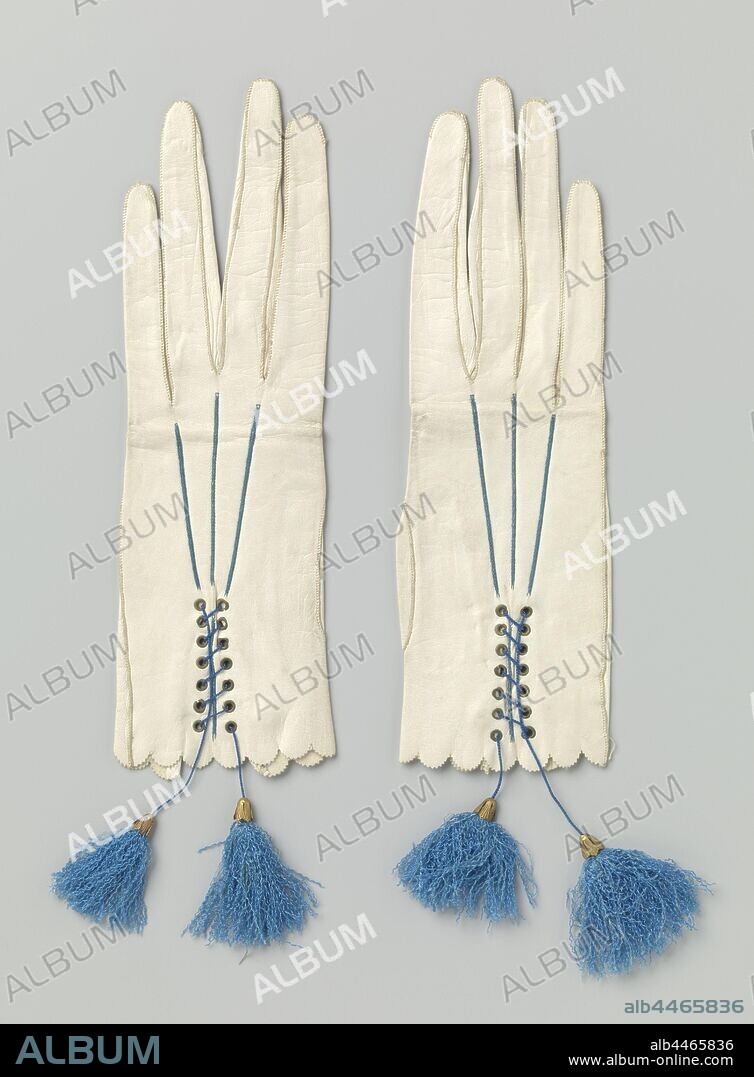 Pair of gloves with tassels Glove of white calf leather decorated with blue silk stitching, copper eyes and blue silk cord ending in dito tassels, Right glove of white calf leather decorated with blue silk stitching, copper eyes and blue silk cord ending in ditto tassels. Model: Long slender fingers. Closure on the inside of the wrist by means of metal snap button. Decoration: stitching on top of the blue silk hand. Ornamental clasp of eight brass rings through which blue silk cords are threaded, ending in thick tassels. The calfskin is scalloped and serrated., anonymous, England (possibly), c. 1860, calf (leather), copper (metal), silk, cutting, l 21 cm × w 6.8 cm.
