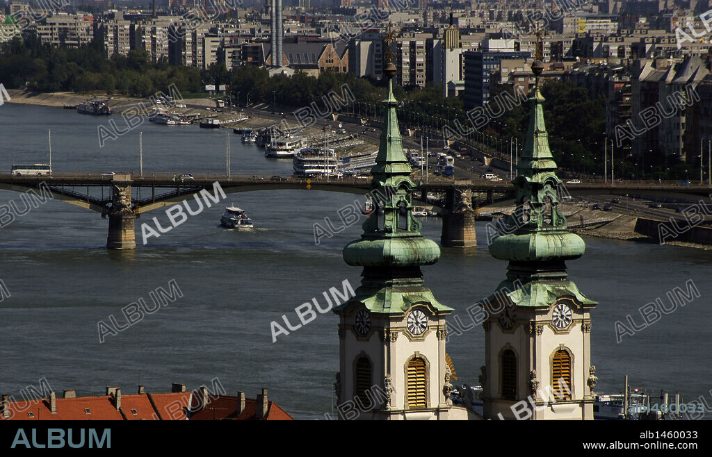 HUNGARY. BUDAPEST. Danube River and two towers of the Saint Anne church.