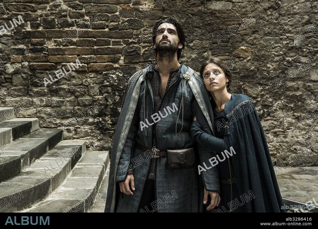 AITOR LUNA and MICHELLE JENNER in LA CATEDRAL DEL MAR, 2017, directed by JORDI FRADES. Copyright DIAGONAL TV / DE AGUSTIN, JAVIER.