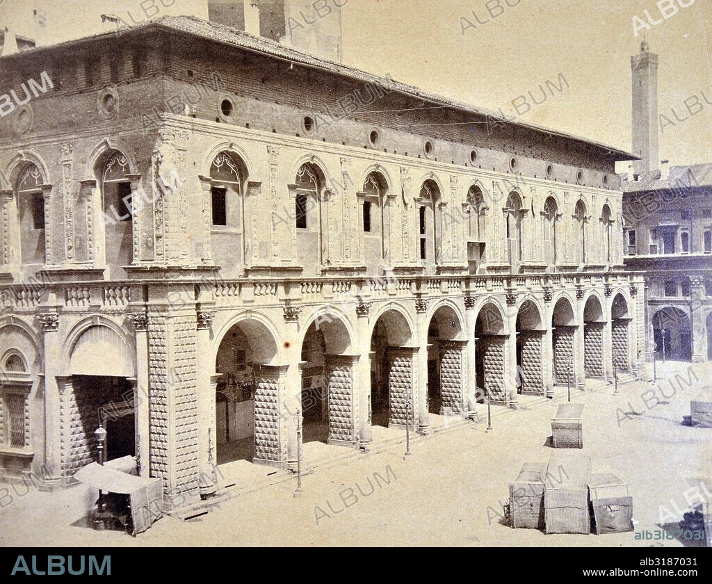 ARISTOTILE FIORAVANTI. [Bolonia] Palazzo del Podestà.