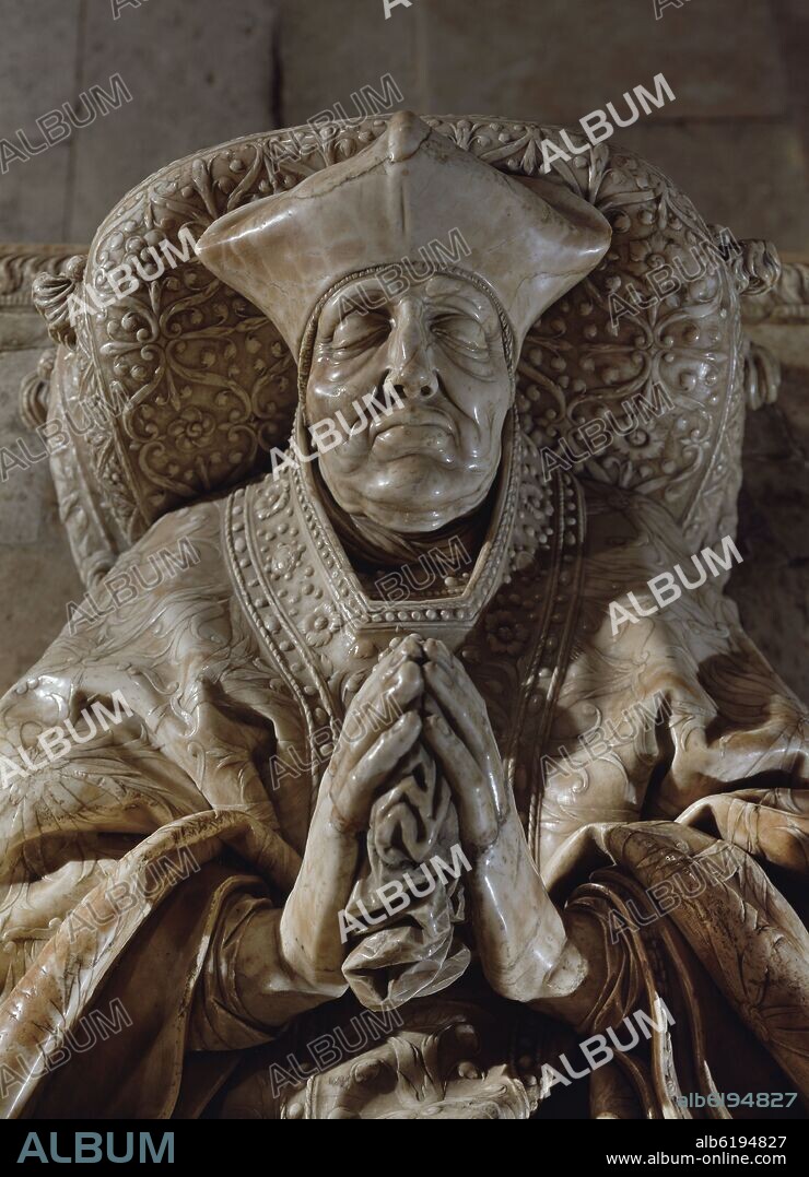 SEPULCRO DEL CANONIGO DIAZ DE LERMA EN LA CAPILLA DE LA CONSOLACION LA PERSENTACION O SAN JOSE - 1524.
