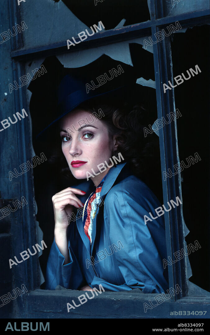 JANE SEYMOUR in THE PHANTOM OF THE OPERA, 1983, directed by ROBERT MARKOWITZ. Copyright Robert Halmi.