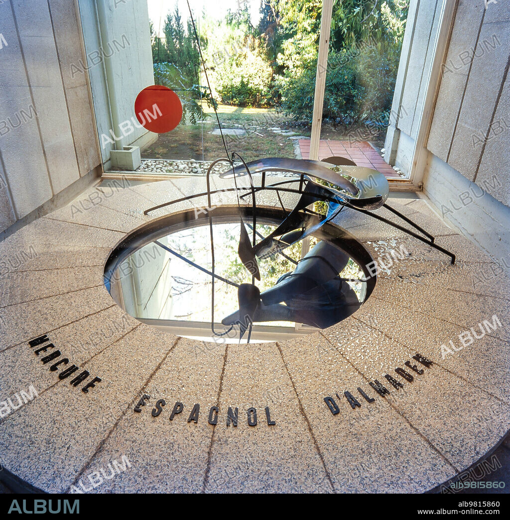 Alexander Calder / Fuente de Mercurio, 1937. Fundació Joan Miró.