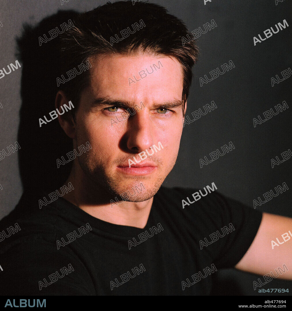 TOM CRUISE dans MINORITY REPORT, 2002, réalisé par STEVEN SPIELBERG. Copyright 20TH CENTURY FOX.