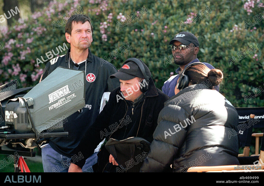 DANIEL TAPLITZ in BREAKIN' ALL THE RULES, 2004, directed by DANIEL TAPLITZ. Copyright COLUMBIA PICTURES / STEVENS, D.