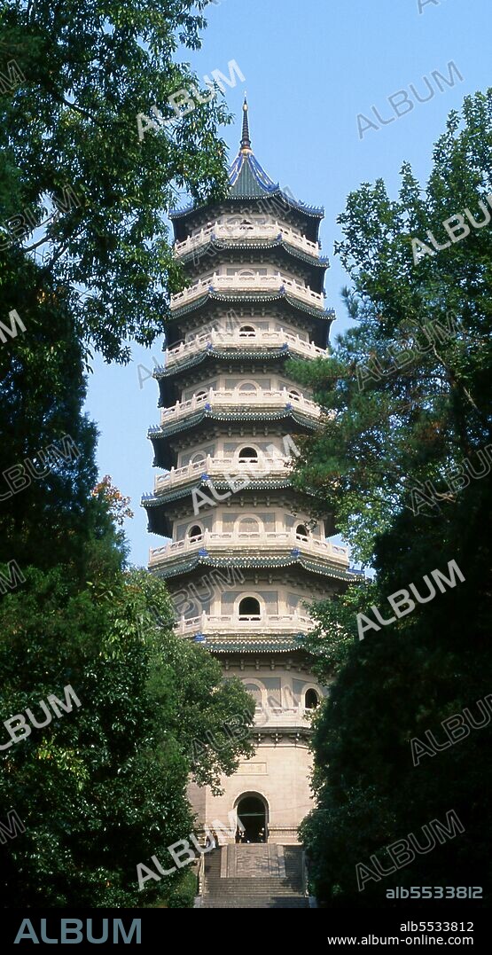 The Linggu Temple and Pagoda was first built in 515 CE, during the Liang Dynasty (502 - 557 CE). The Linggu Pagoda was built in 1929. The temple is Buddhist. Nanjing dates back to the beginning of the Warring States Period (403–221 BCE). Between the 3rd and 6th centuries CE, Nanjing was the capital of the Southern dynasties at a time when non-Chinese were in command in northern China. After various natural disasters and a peasant rebellion, the new Sui dynasty moved the imperial capital to Xi’an (589 CE) and destroyed Nanjing, along with almost all of its cultural and historical relics. Nanjing regained national importance at the beginning of the Ming dynasty, when its first emperor, Hongwu (Zhu Yuanzhang), set up the seat of government here in the Southern Capital until it was transferred to Beijing in 1421.