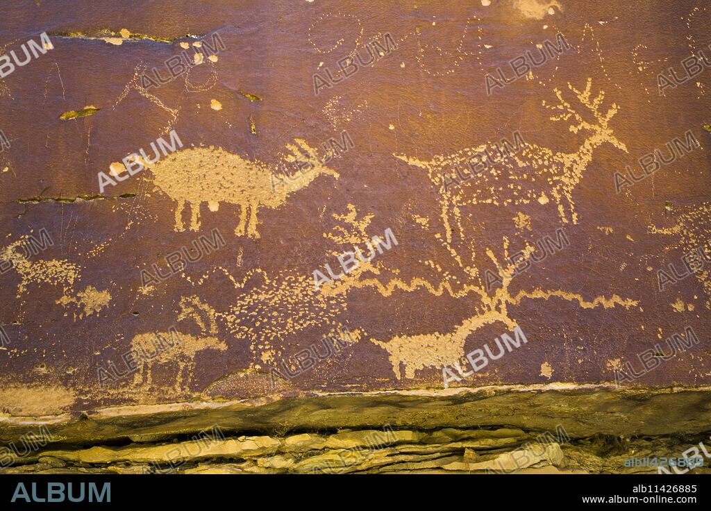 Nefertiti Petroglyphs, Gray Canyon, North of Green River, Utah, United States of America, North America.
