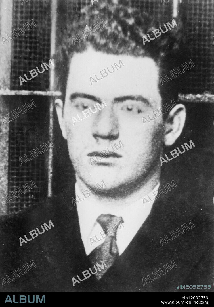 TERRIBLE AMERICAN MURDER - FIRST PICTURES - WALTER HICKMAN MURDERER. : Photo Shows: Walter Hickman. United States 1927.
